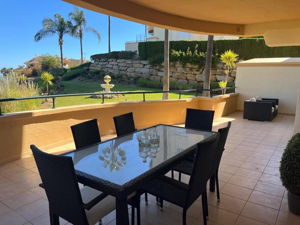 Luxury Apartment Elviria Hills - Stunning Views Apartment in Marbella