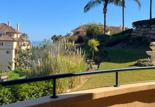 Luxury Apartment Elviria Hills - Stunning Views Apartment in Marbella