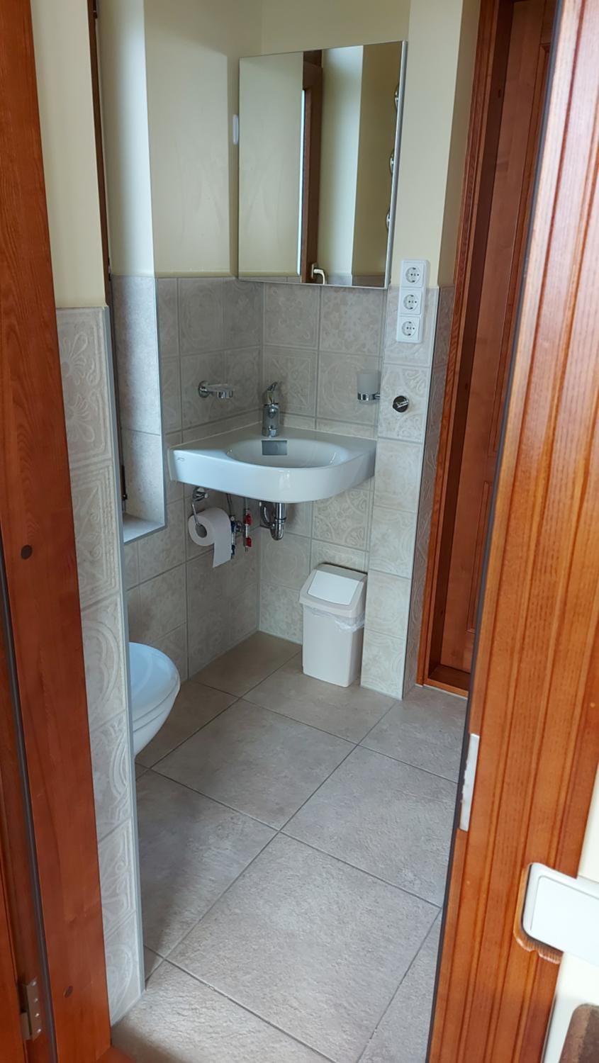 Toilet, Bathroom