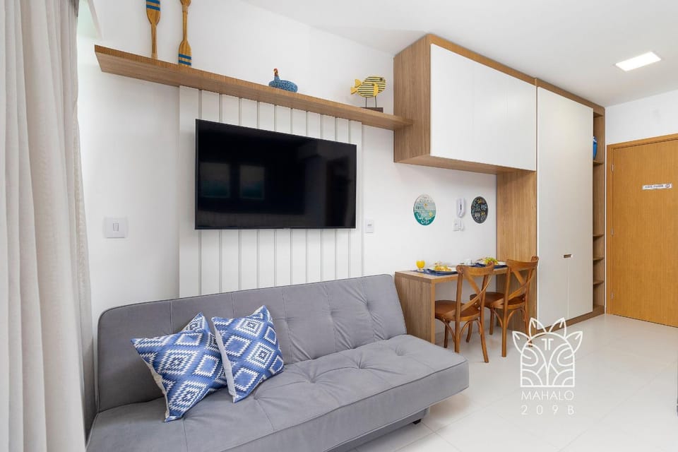 Communal lounge/ TV room, Seating area, Dining area