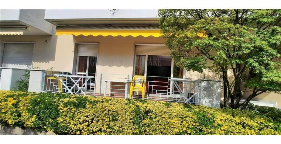 Property building, Balcony/Terrace