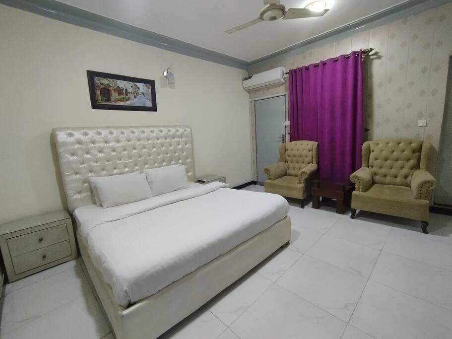 Travel Inn islamabad Bed and Breakfast in Islamabad Capital Territory