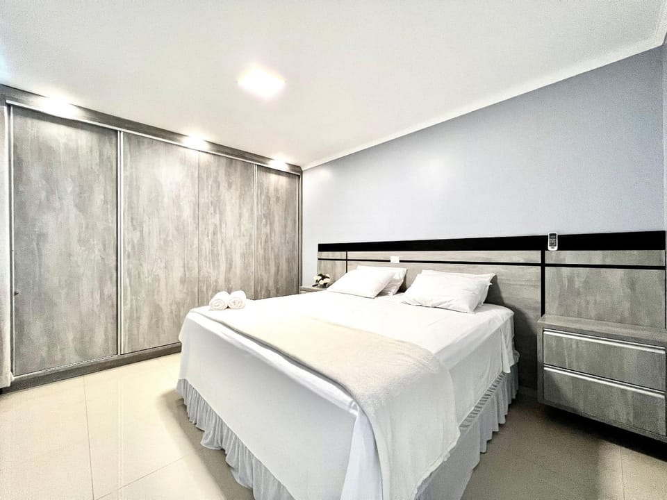 Casa com Piscina Ótima Localização para tudo House in Foz do Iguaçu