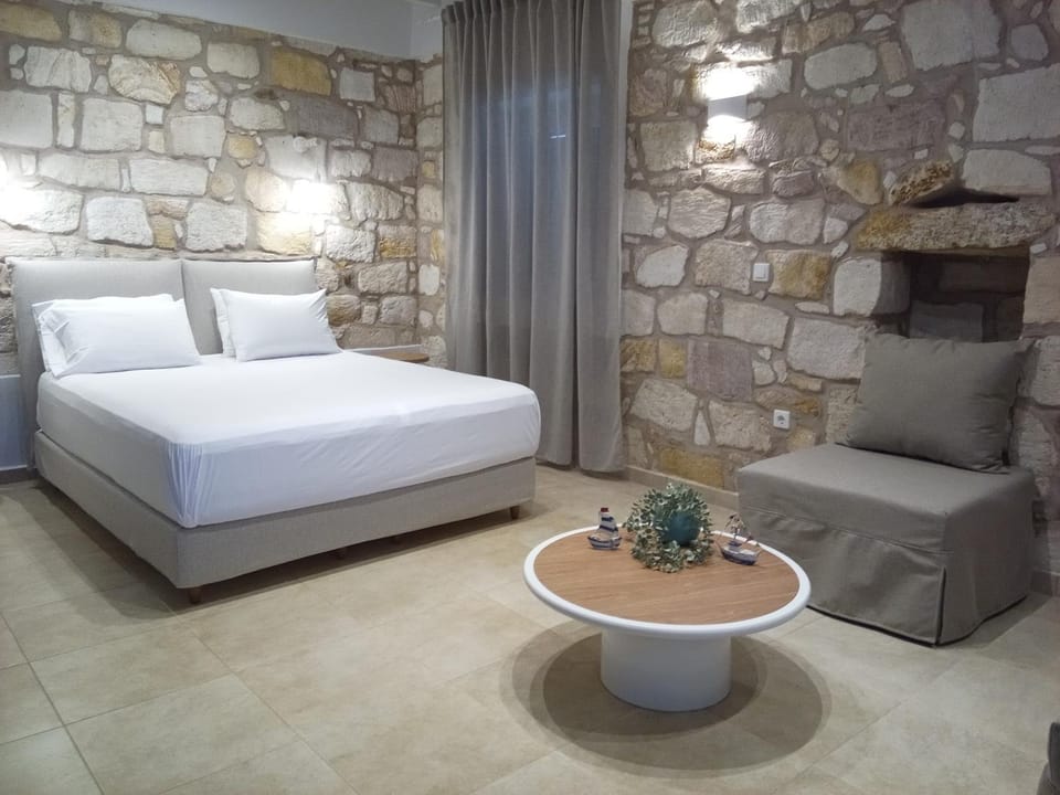 Themonia Kimolos-Agioklima Studio Apartment in Milos