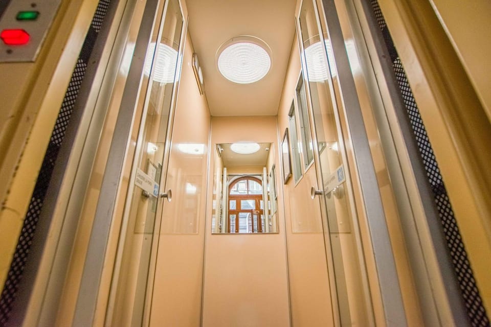 elevator
