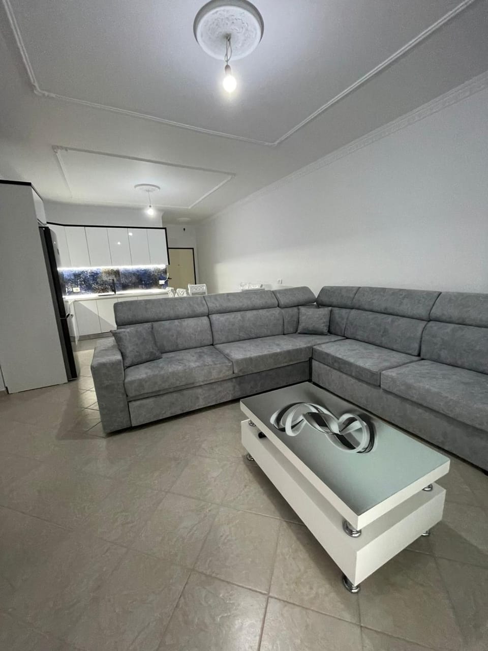 Kitchen or kitchenette, Living room, Seating area