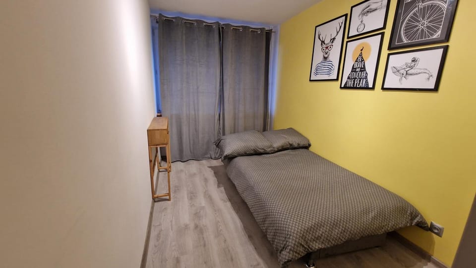 Apartament na Moniuszki Apartment in Lower Silesian Voivodeship