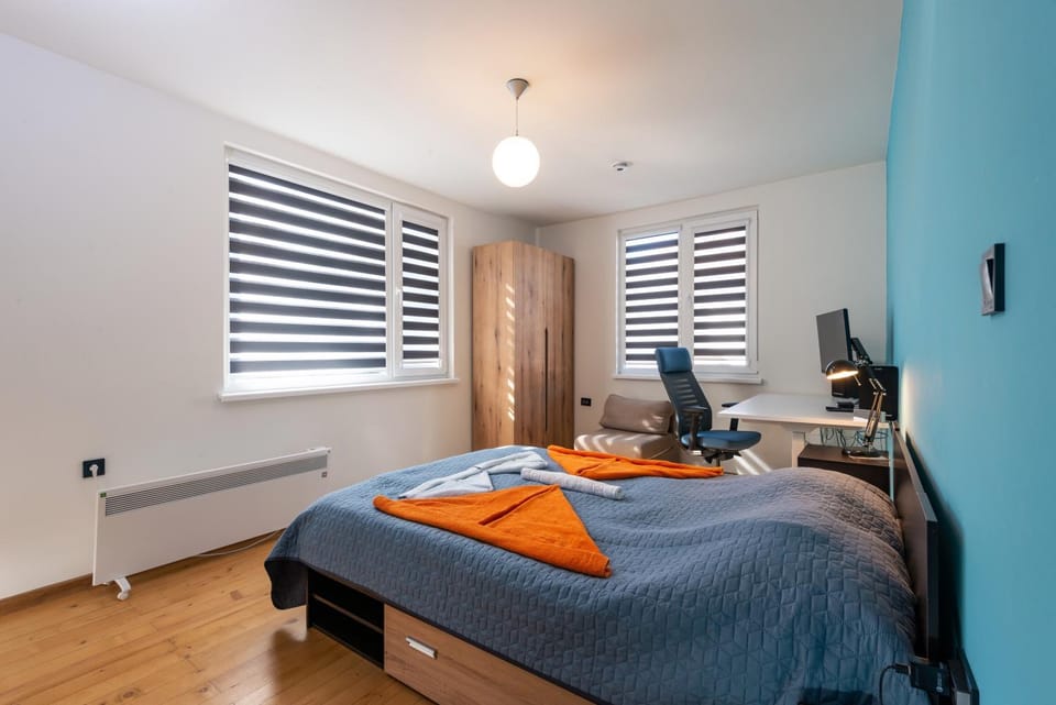 Bed, Bedroom, wardrobe