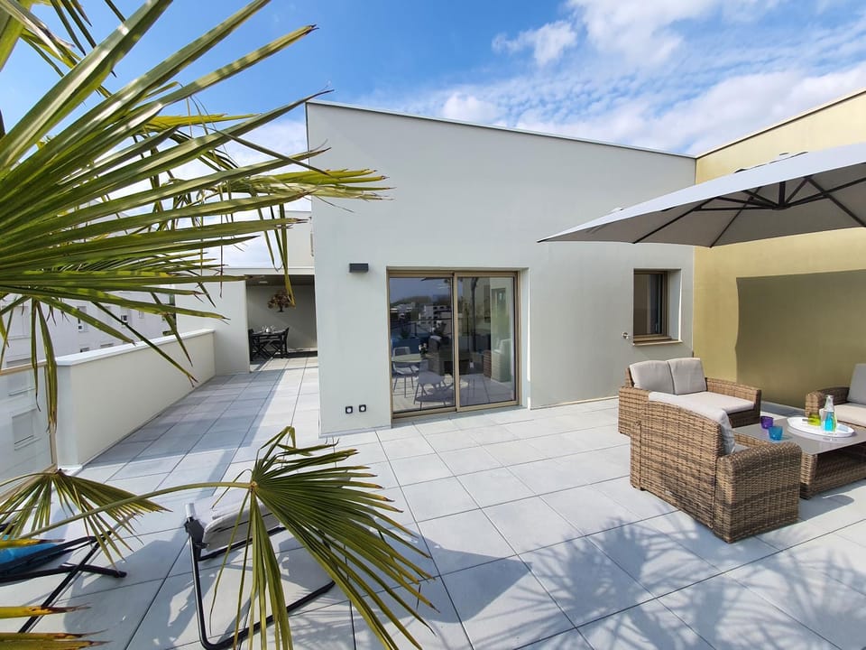 Balcony/Terrace, Balcony/Terrace