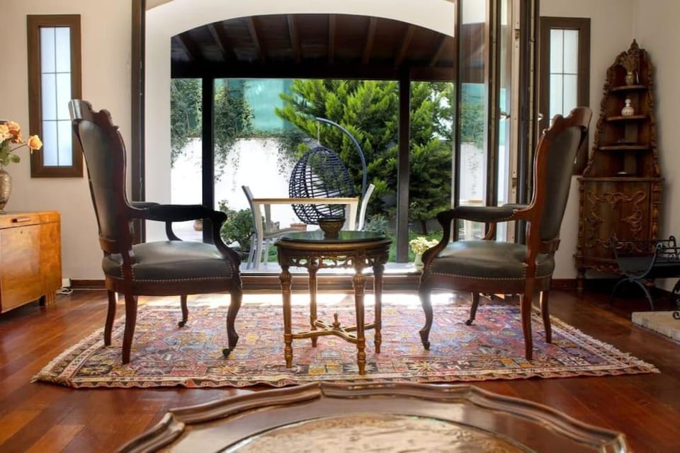 Bodrum Merkezde Müstakil Havuzlu Villa Villa in Bodrum