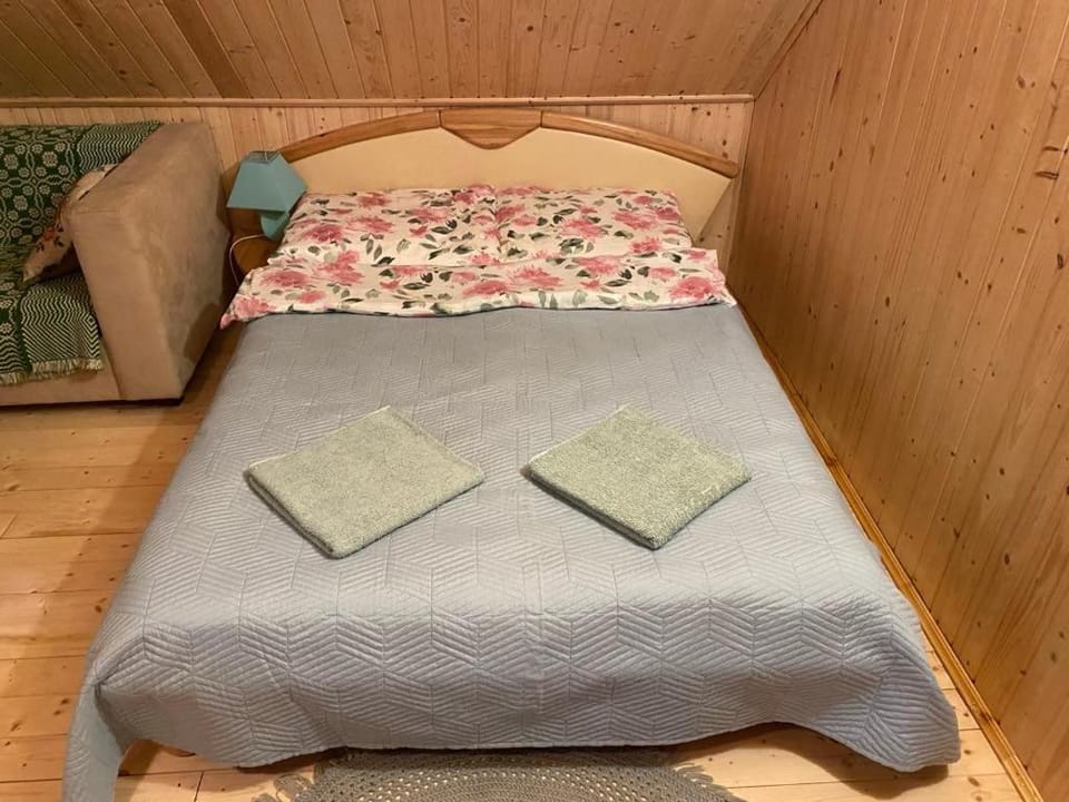 Bed, Photo of the whole room