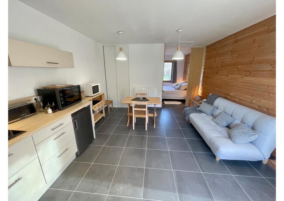 GITES ROC N' VOL AU COEUR DU VERDON Apartment in Verdon Gorge