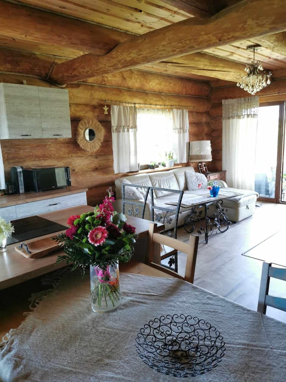 Living room, Dining area