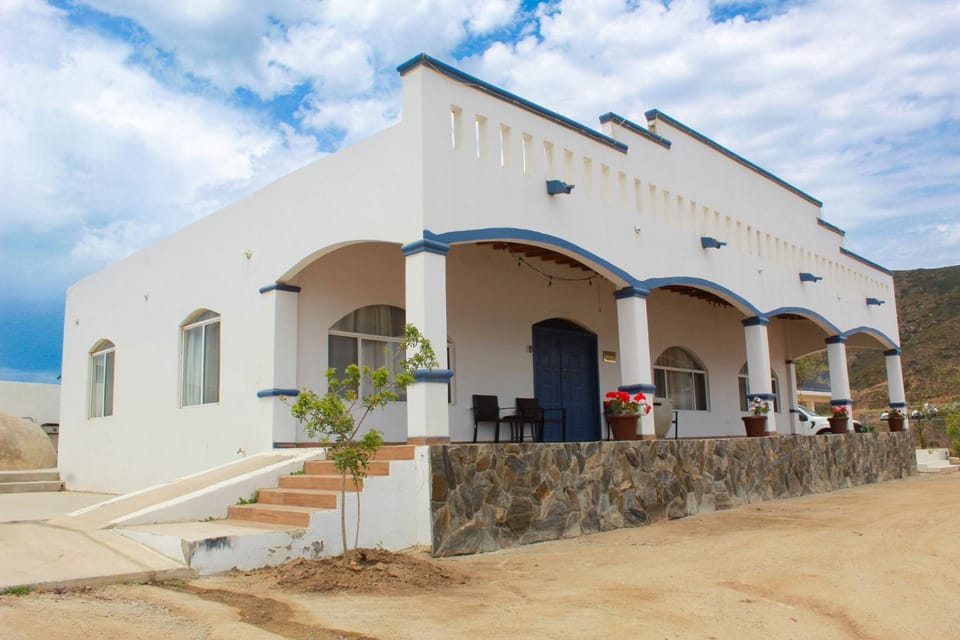 Property building, Day
