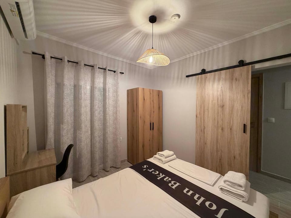 Bed, Bedroom, towels, wardrobe, air conditioner