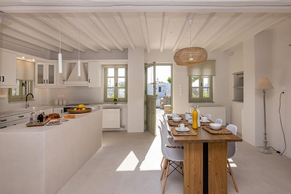 Kechros houses House in Decentralized Administration of the Aegean