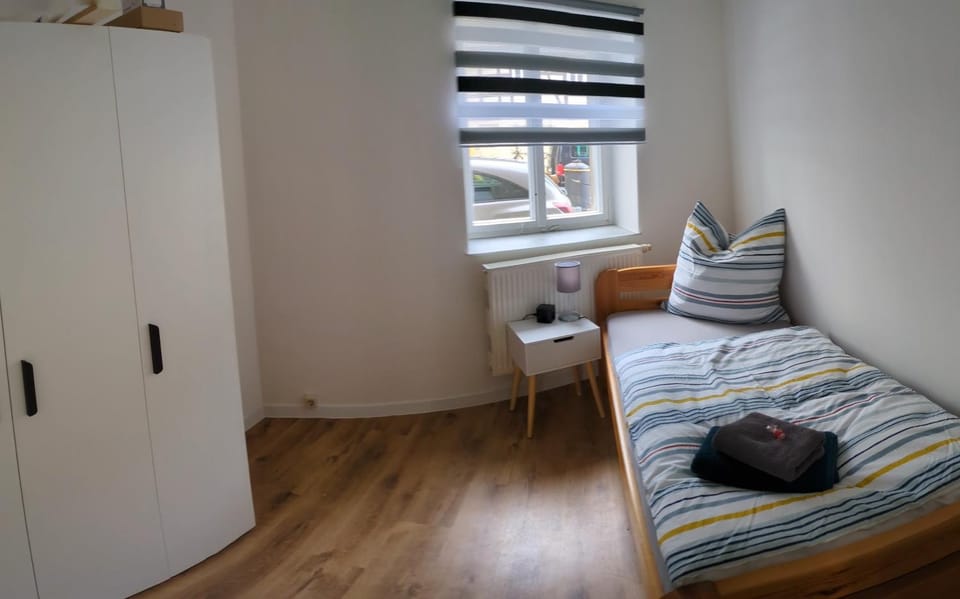 Monteur Ferienwohnungen OT Kleinwaltersdorf mit Außensitzecke und Grill Apartment in Freiberg