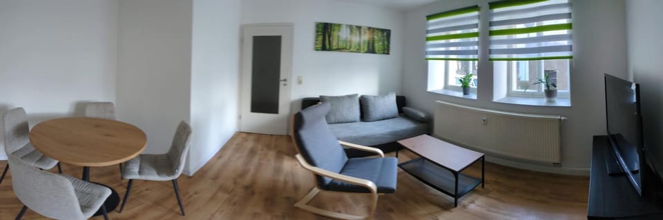 Monteur Ferienwohnungen OT Kleinwaltersdorf mit Außensitzecke und Grill Apartment in Freiberg