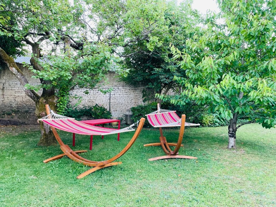 Maison de charme de 280m2 avec piscine chauffée … House in Pays de la Loire