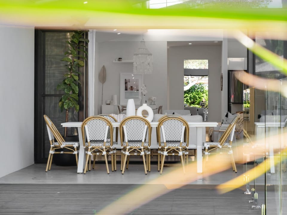 Patio, Seating area, Dining area