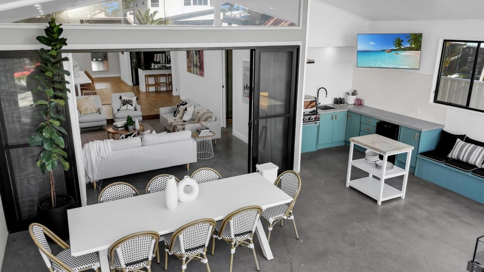 Gorgeous Getaway Toowoon Bay Villa in Central Coast