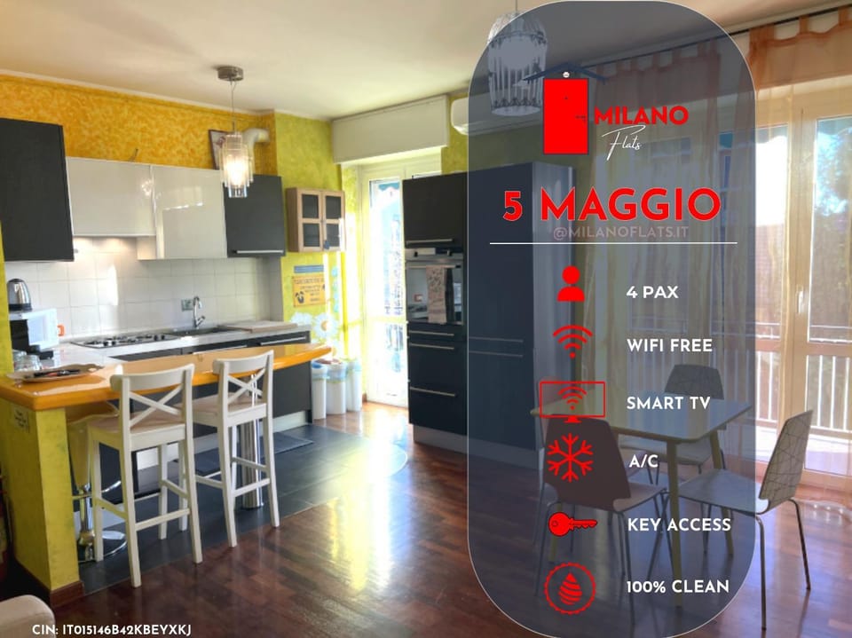 Kitchen or kitchenette, Dining area, Text overlay, oven, stove