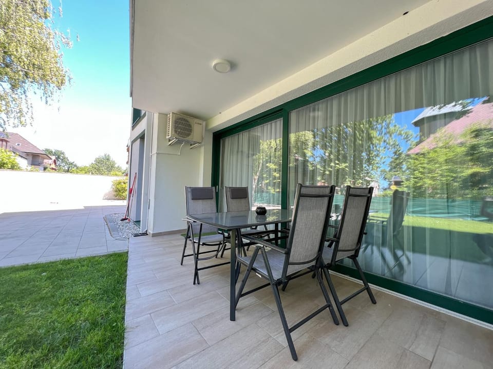 Day, Garden, View (from property/room), Balcony/Terrace, Garden view