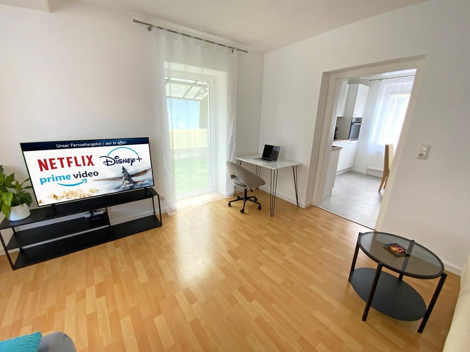 Living room, Bedroom