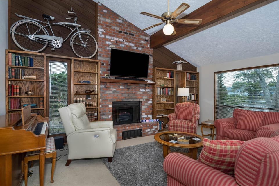 Surfrider Seaside House in Seaside