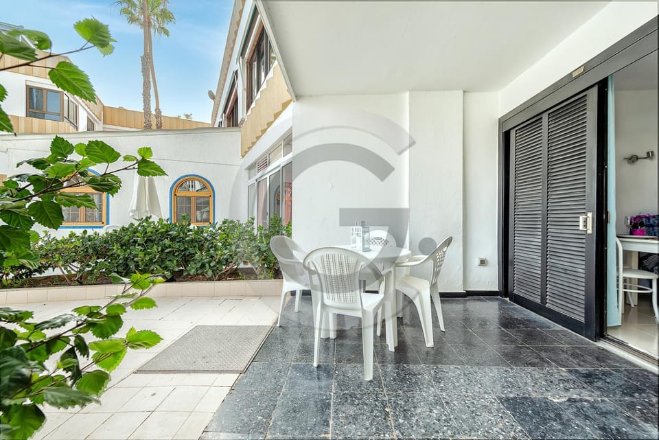 Garden, Garden, Balcony/Terrace, Balcony/Terrace, Dining area, Pool view