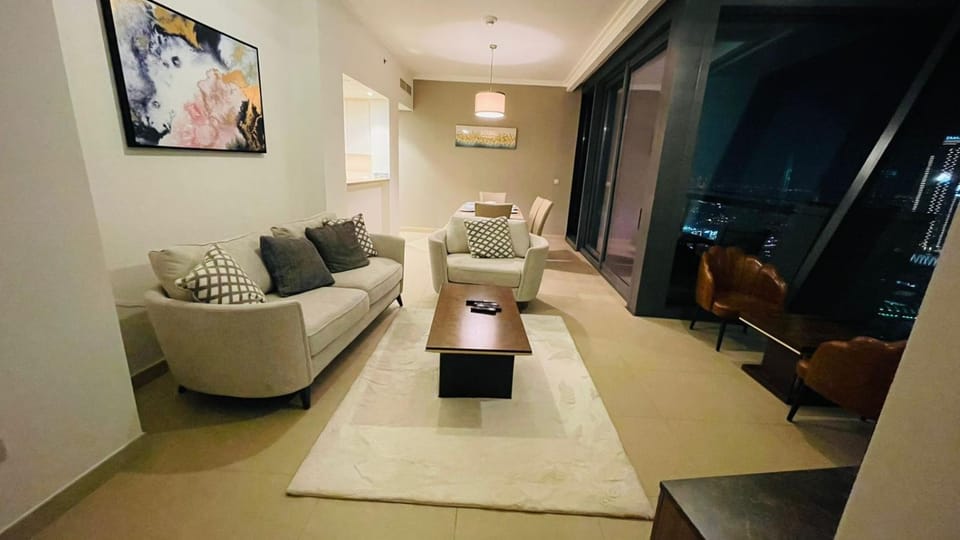 AMAKIN Burj Vista Tower 1 Apartment in Dubai