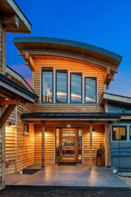 Barrel Ridge at Suncadia House in Kittitas County