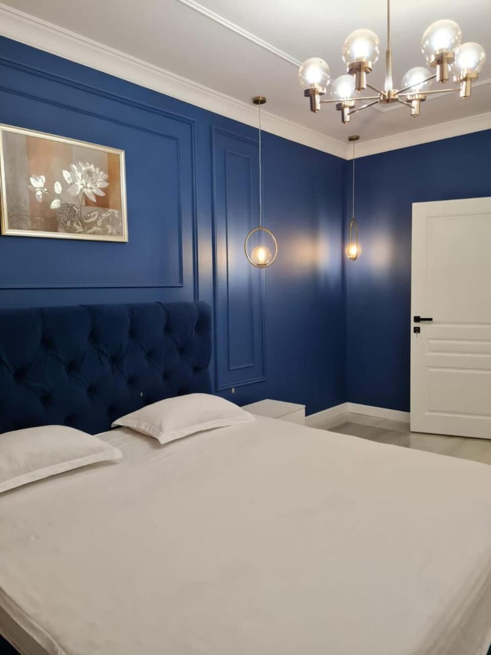 Bed, Bedroom, wardrobe, air conditioner