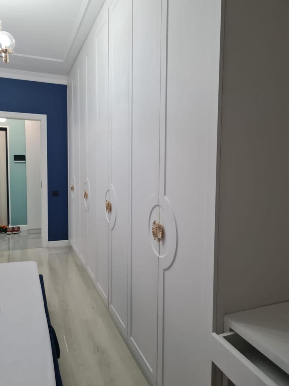 Bed, Bedroom, wardrobe, air conditioner