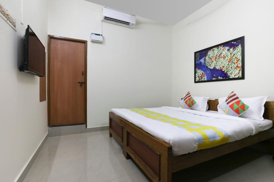 Chennai Airport Guest House Bed and Breakfast in Chennai