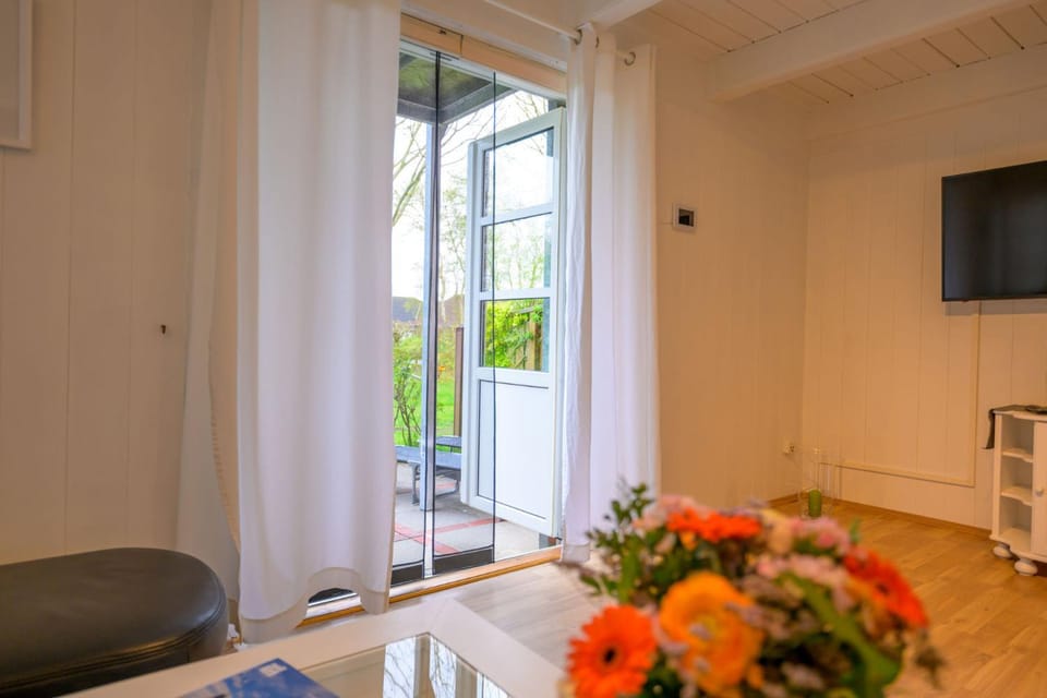 TV and multimedia, Living room, Photo of the whole room