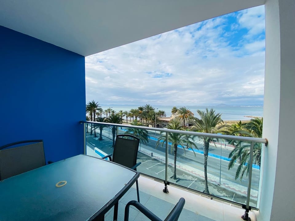 View (from property/room), Balcony/Terrace