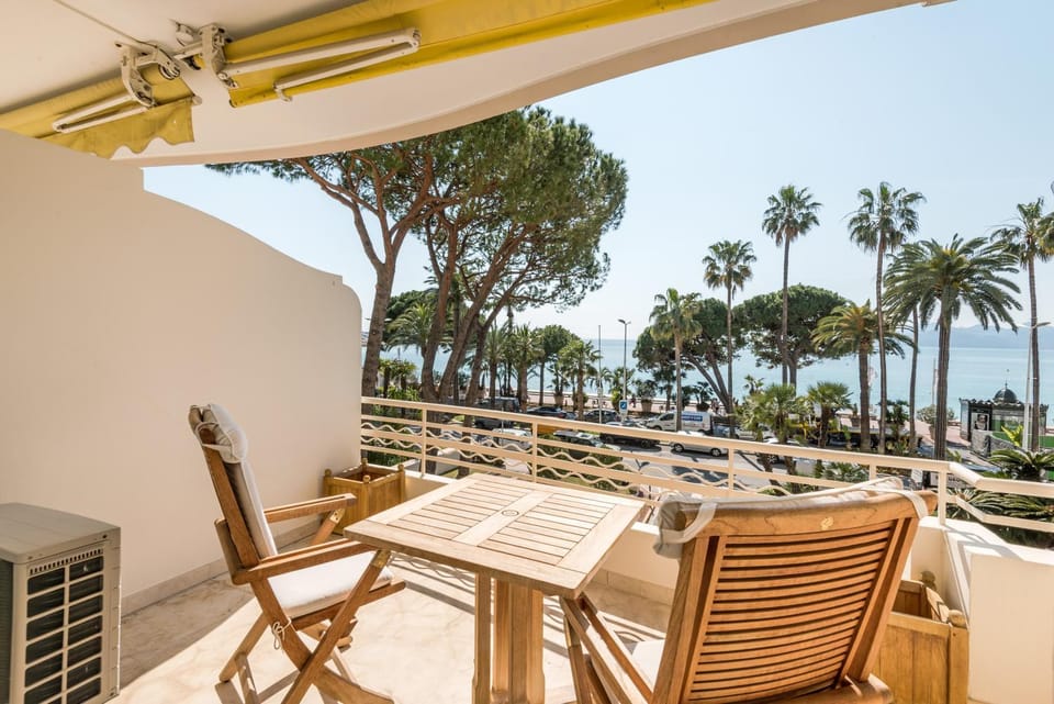 Balcony/Terrace, Seating area, Sea view