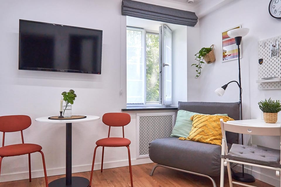 TV and multimedia, Living room, Dining area