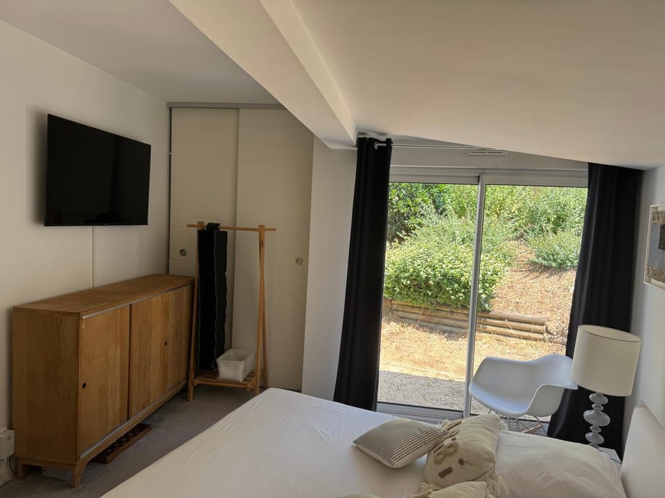Villa grande piscine et jacuzzi Jardin sans vis-à -vis, très calme House in Pays de la Loire
