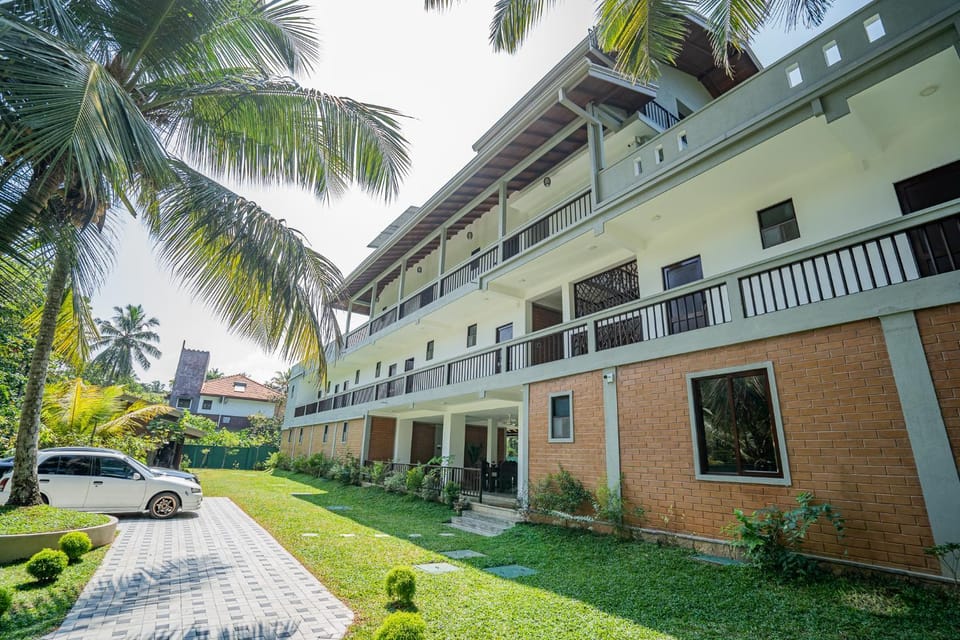 Garden, Parking