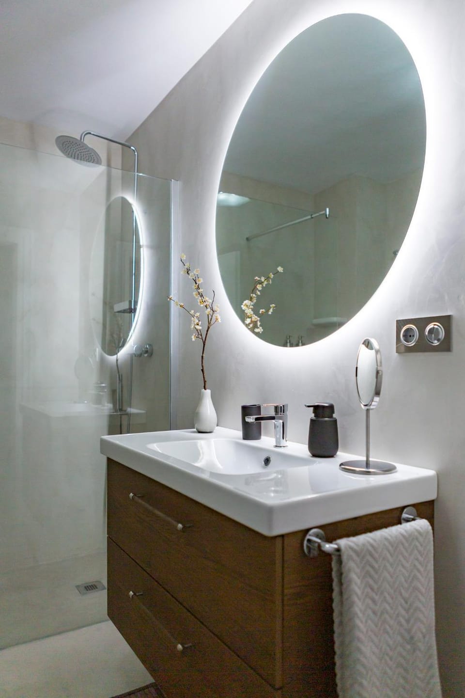 Shower, Bathroom