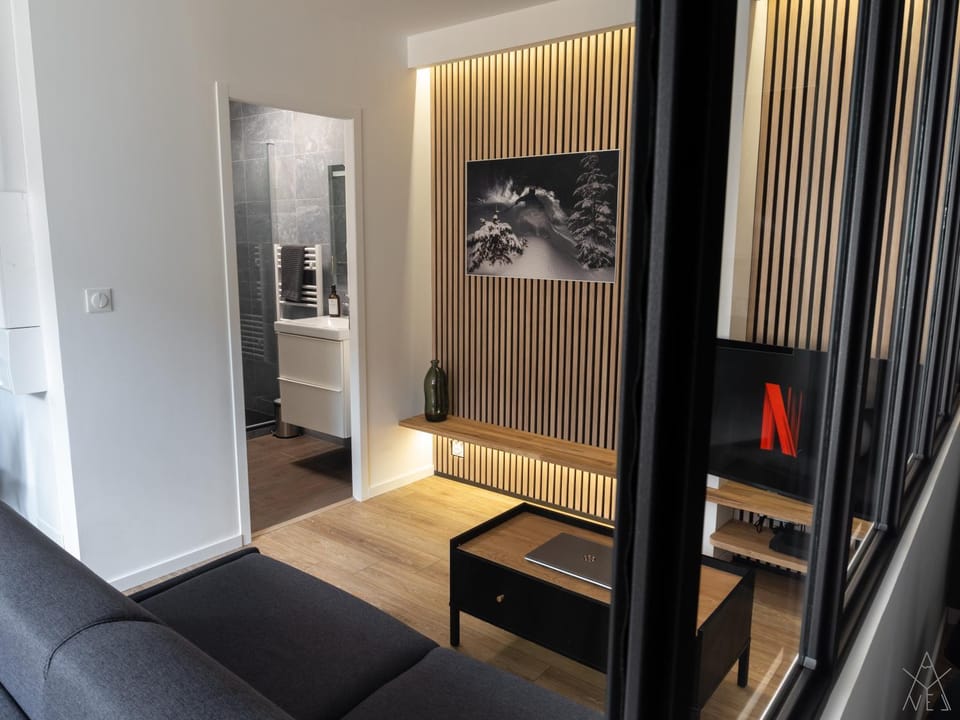 Living room, Decorative detail