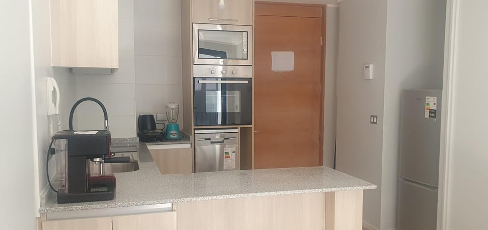 Coffee/tea facilities, Kitchen or kitchenette, dishwasher, minibar, oven, pet friendly, toaster