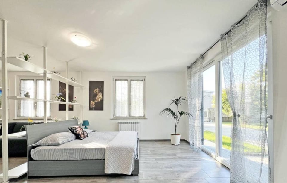 Villa 2 Apartment in Lombardy
