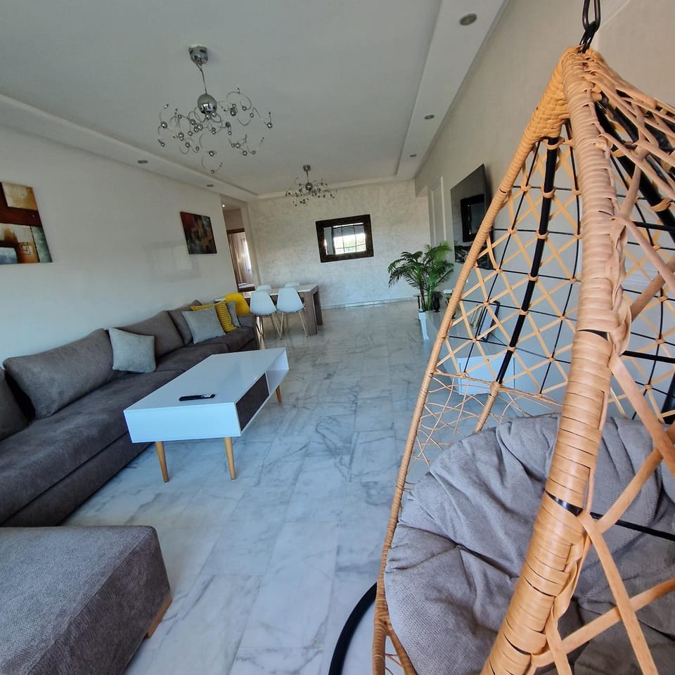 Luxury Beachfront 3 Bedroom Apartment Pool & Ocean View Apartment in Mohammedia