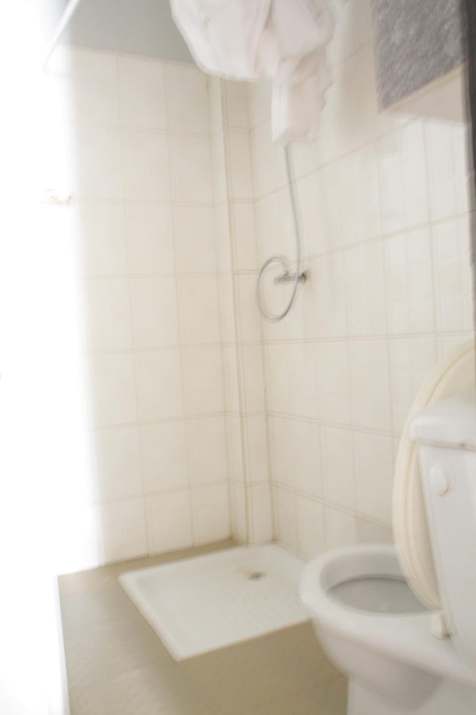 "Class A", un superbe appartement calme, apaisant et sûr proche des restos et plages de Saly Apartment in Saly