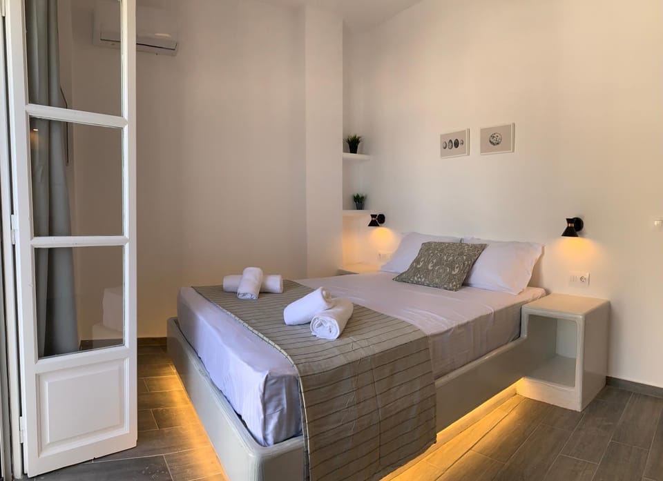 Juli’s Suites Apartment in Kea-Kythnos