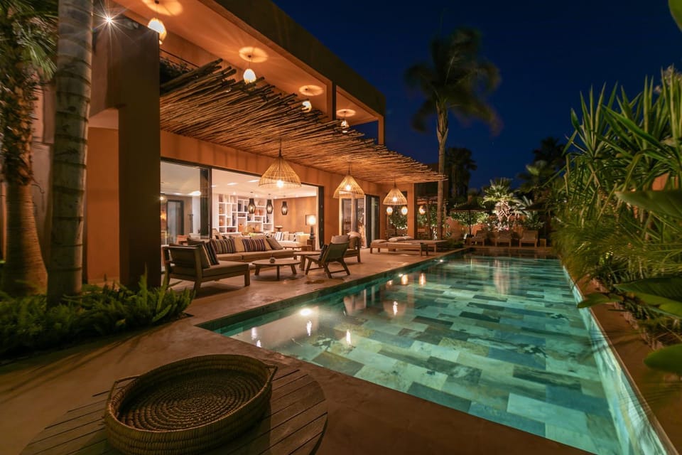 Night, Swimming pool