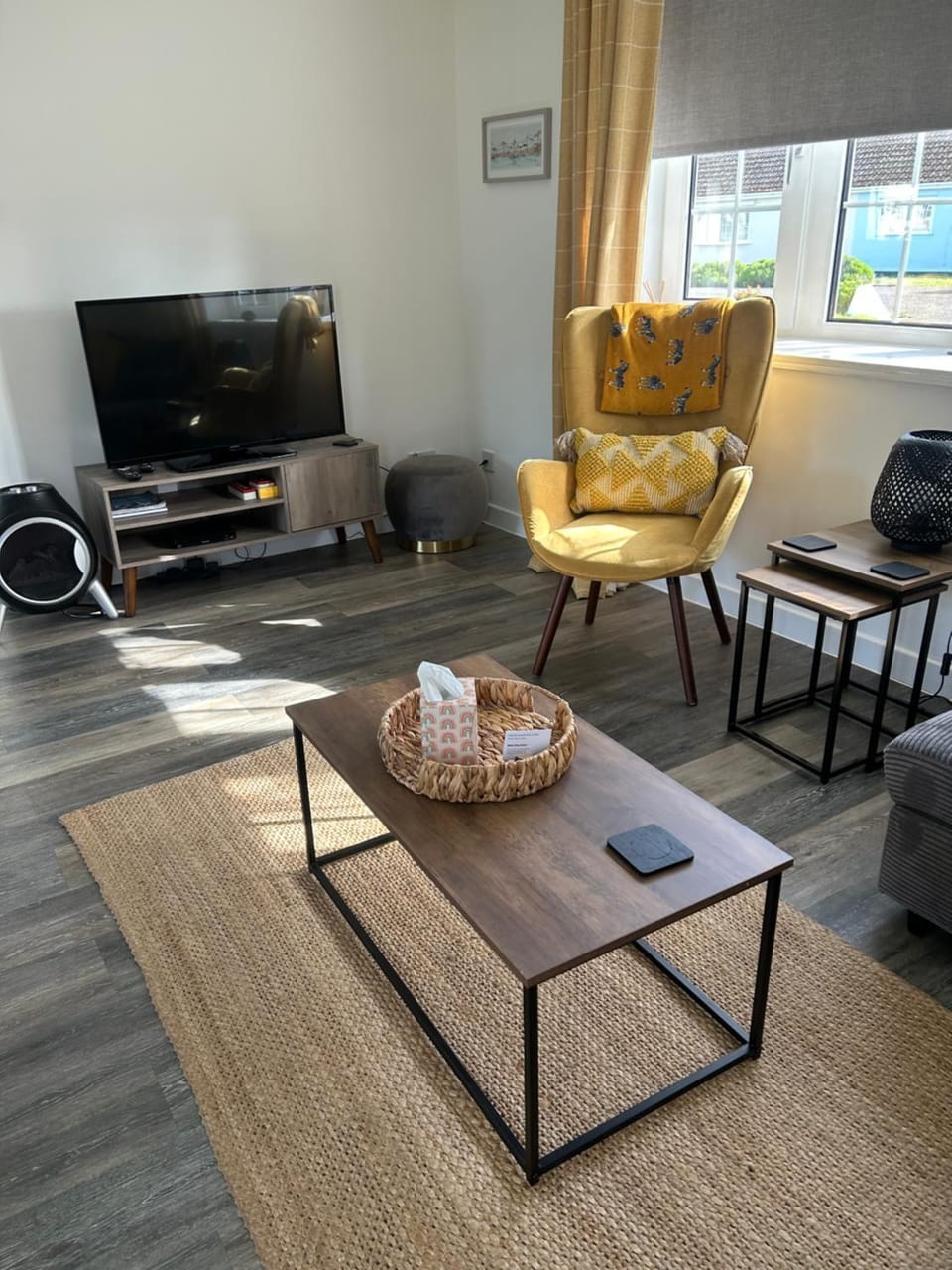 44 Gower holiday village Ty Gŵyr Cosy 2 bedroom Chalet with a seasonal indoor pool House in Wales